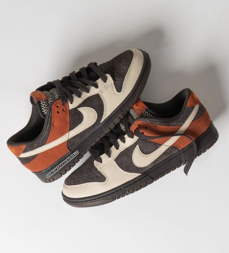 Nike Dunk Low 'Red Panda'